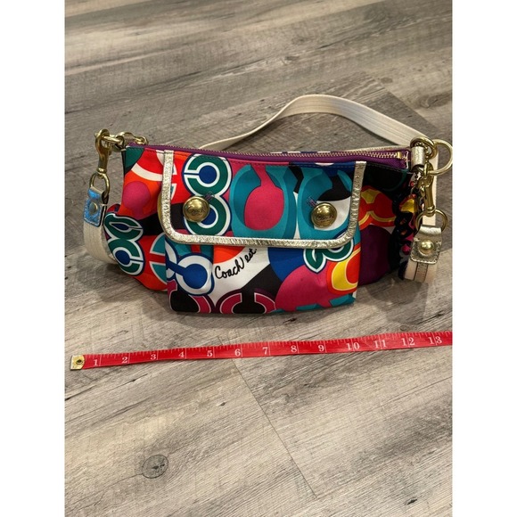 Coach Multicolor Op Art Print Canvas Leather Trim Shoulder Bag Purse Gold Chain - Picture 17 of 17